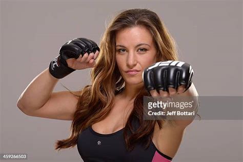 miesha tate pics|303 Miesha Tate Portrait Banque photos et images。